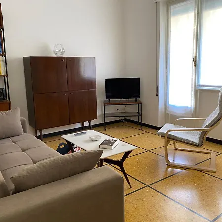 LIGURIA HOLIDAYS - Casa Vittoria Appartamento *
